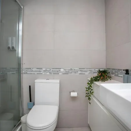 Апартаменты Lovely & Stylish! 3br Specious Penthouse-serenity Skyview