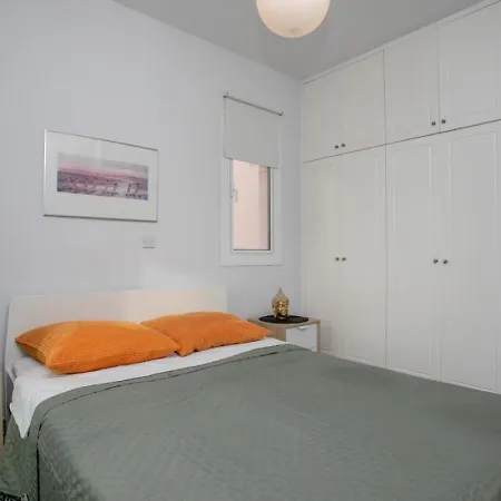 Апартаменты Lovely & Stylish! 3br Specious Penthouse-serenity Skyview Пафос
