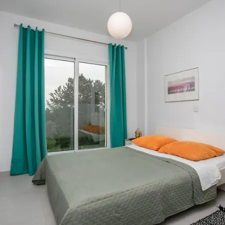 Lovely & Stylish! 3br Specious Penthouse-serenity Skyview * Пафос