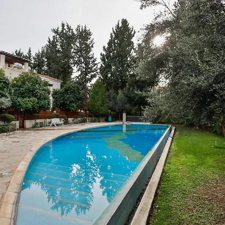 Апартаменты Lovely & Stylish! 3br Specious Penthouse-serenity Skyview